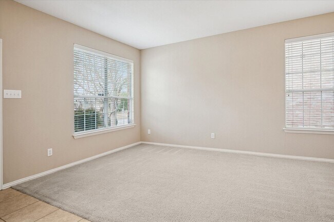 Foto del edificio - Awesome family home!