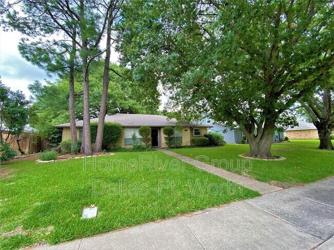 Foto del edificio - 3221 Brunchberry Ln