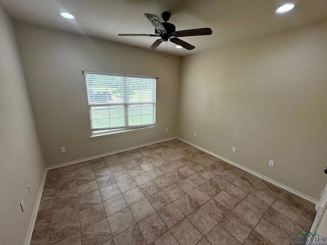 Foto del edificio - 133 Summer Creek Drive