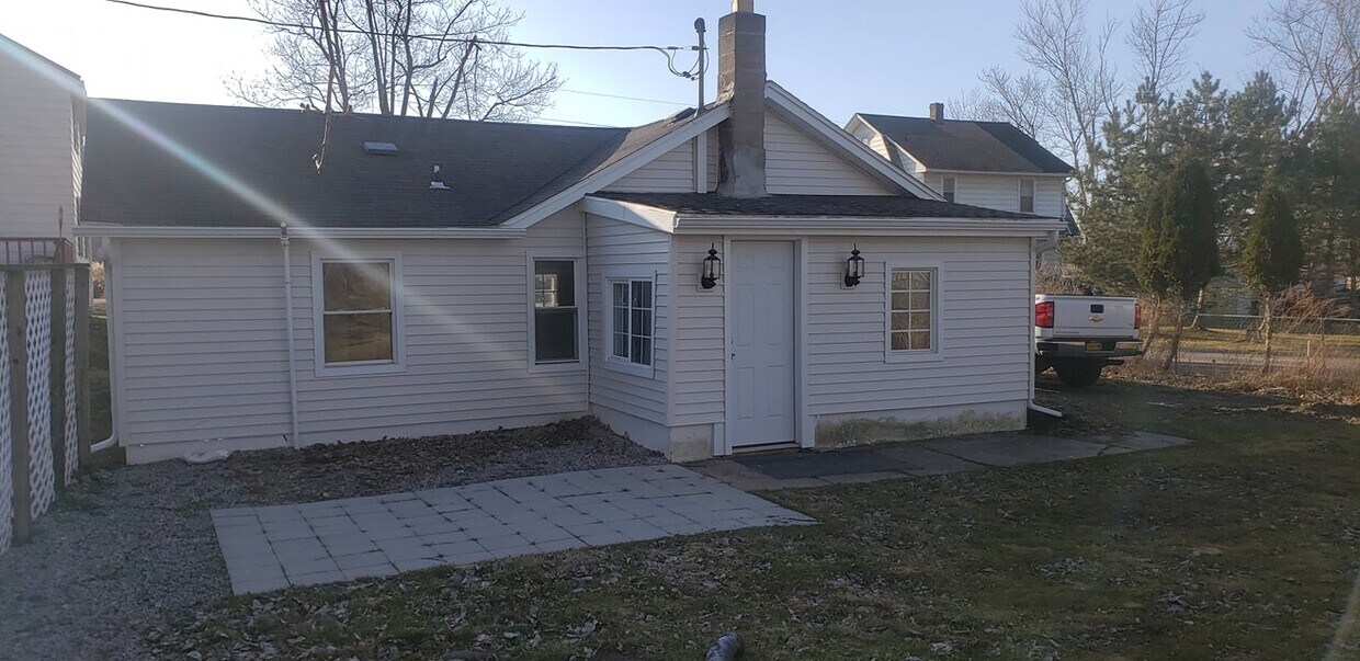 3502 Union St, North Chili, NY 14514 House Rental in North Chili, NY