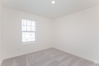 Building Photo - 2522 Coventry St SW