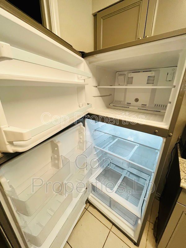 Foto del edificio - 6319 Waddesdon Wood