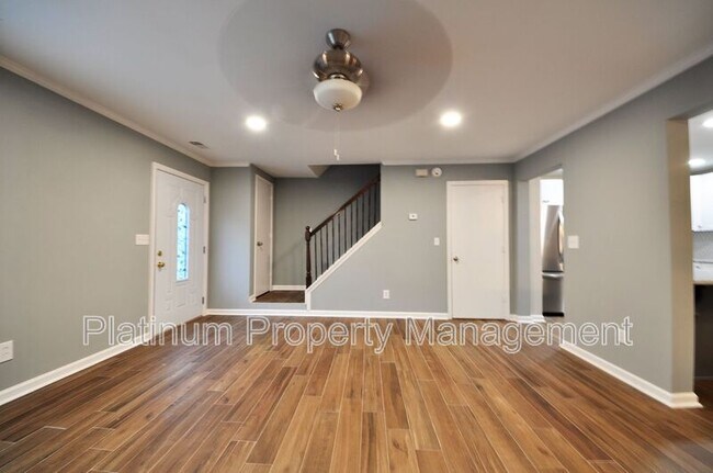 Foto del edificio - 3572 Kennesaw Station Dr