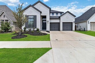 Building Photo - 2929 Saltwood Ct
