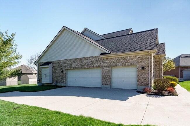 Building Photo - 9390 Remington Hill Rd