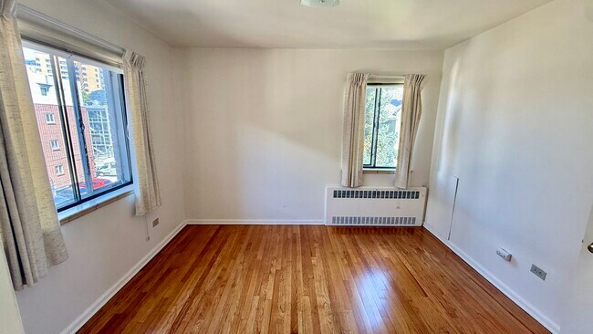 Foto del edificio - 801 N. Grant-306