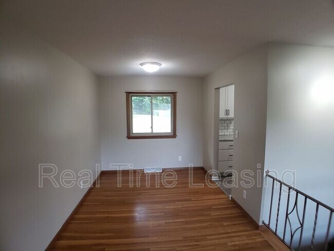 Building Photo - 10649 Vessey Rd
