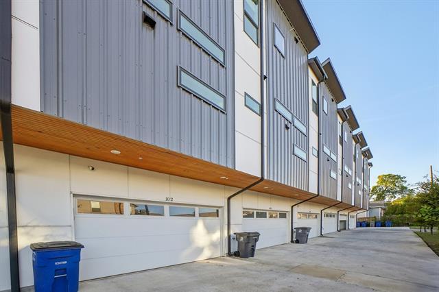 Building Photo - 145 N Henderson Ave