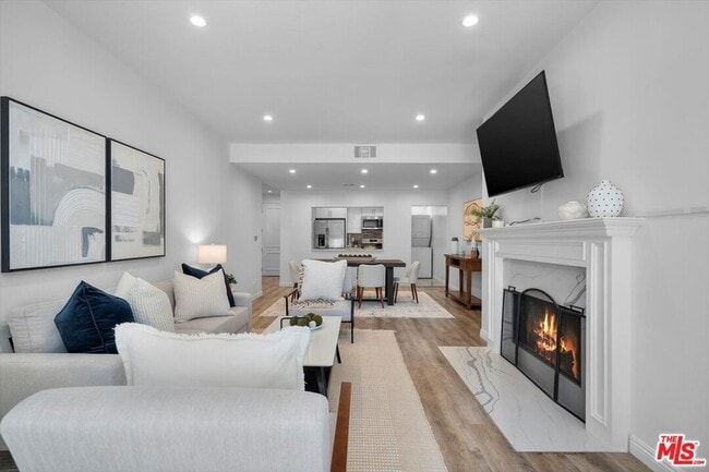 Photo - 1650 Veteran Ave Apartment