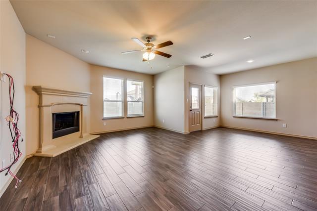 Foto del edificio - 112 Bluebird Wy