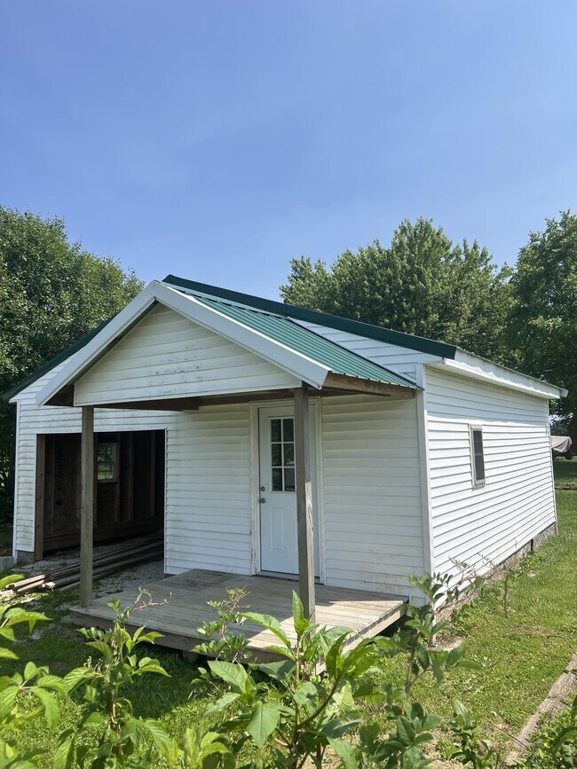 Foto del edificio - 355 Oak Hill Rd