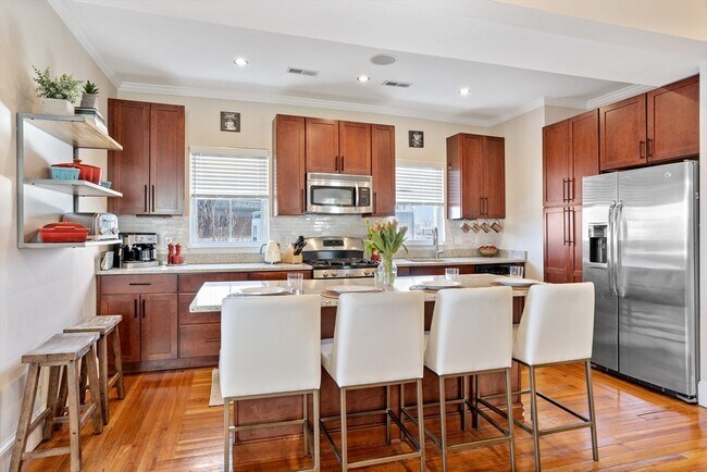 Foto del edificio - 200 Emerson St