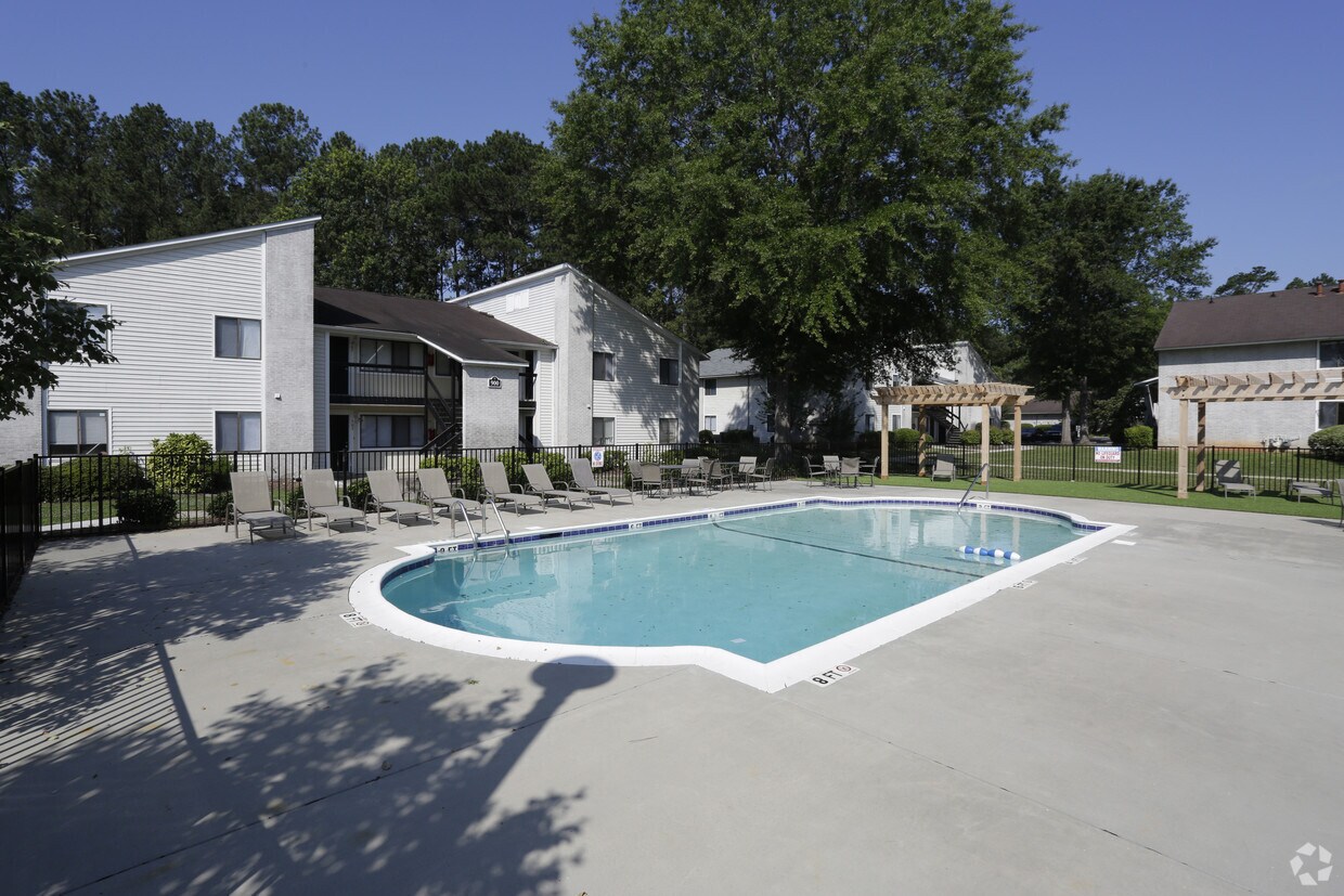 Piscina - Creekside Apartments