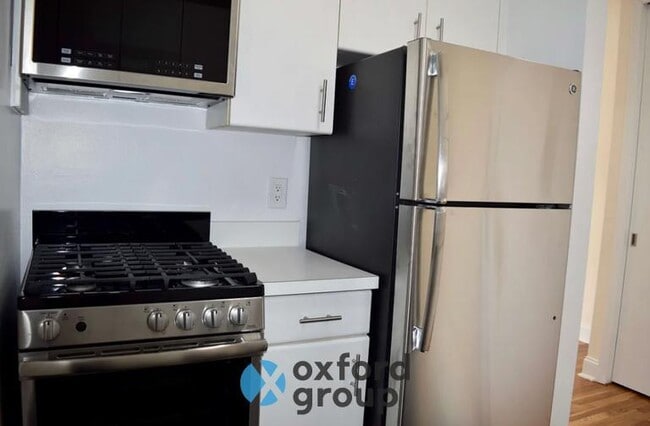 Foto del edificio - 3 bedroom in NEW YORK NY 10002