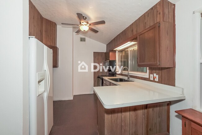 Foto del edificio - 2805 Bainbridge Ave, Youngstown, OH 44511