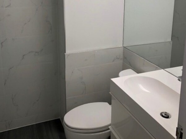 Photo du bâtiment - 950 Cambie St