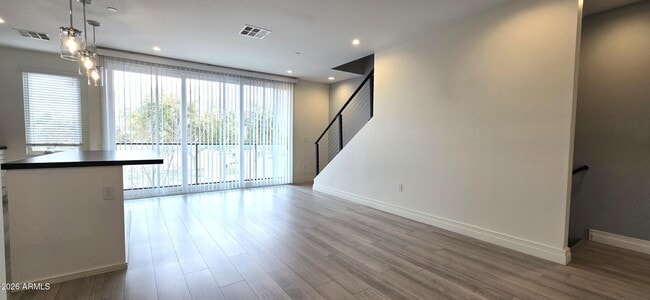 Foto del edificio - 506 S Hardy Dr