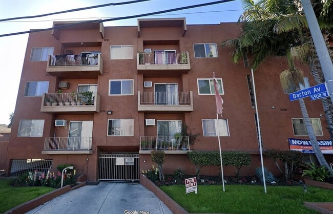 Building Photo - 915 N Wilton Pl