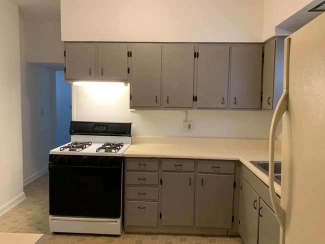 Foto del edificio - 214 Burr Oak St