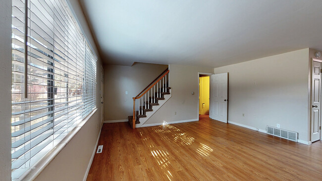 Building Photo - Applewood Gables Townhomes