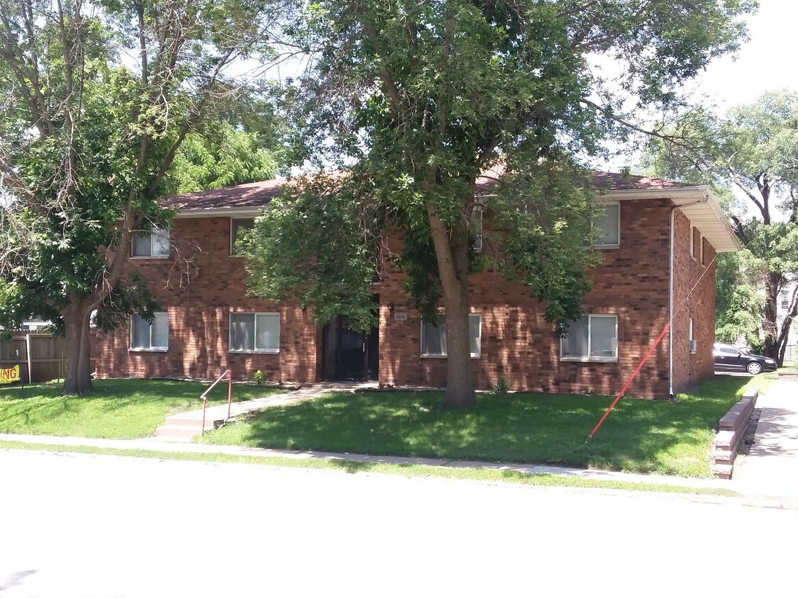1444 W 16th St Unit 6, Davenport, IA 52804 Apartment for Rent in