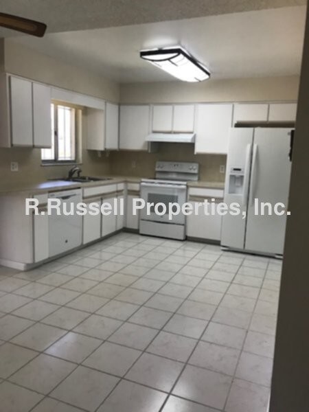 Foto del edificio - 603 Pheasant Ave
