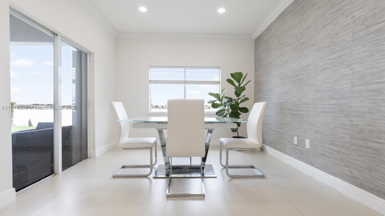 Foto del edificio - 13430 SW 136th Terrace