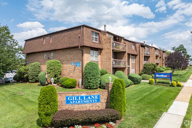 Building Photo - Gill Lane