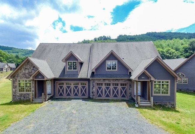 9 Duplex Units - Whispering Streams