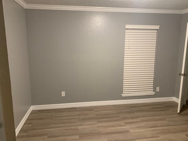 Building Photo - 26722 Cypresswood Dr