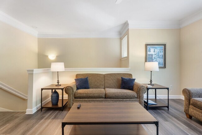 Foto del edificio - 5016 Koster Hill Pl