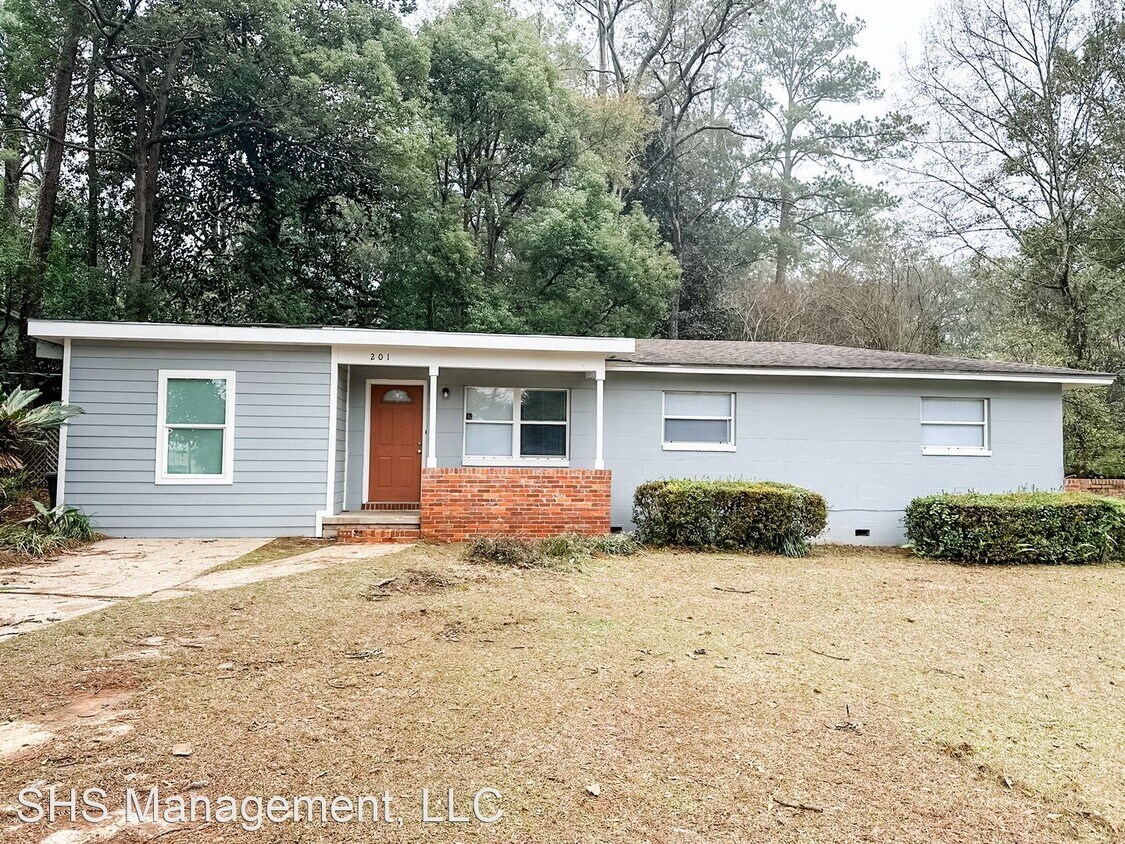 Primary Photo - 4 br, 2 bath House - 201 Juniper Drive