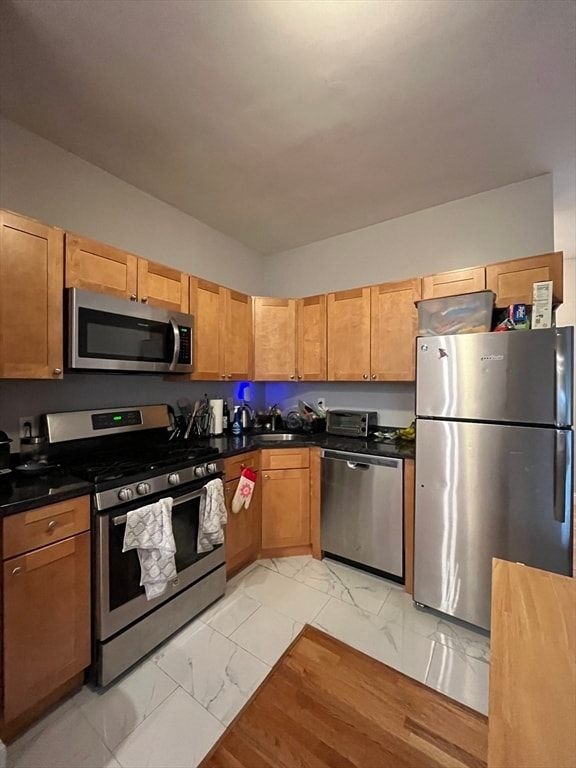 Primary Photo - 21 M St