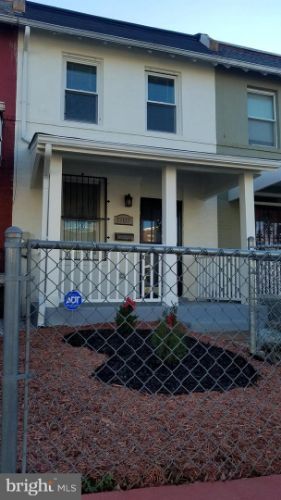 Foto del edificio - 1707 L St NE