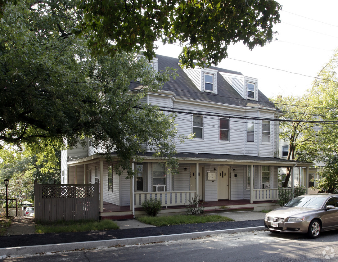 Primary Photo - 324-326 Granite St