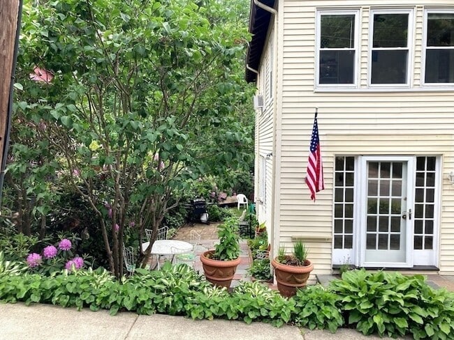 Photo - 28 Beaconsfield Rd Apartment