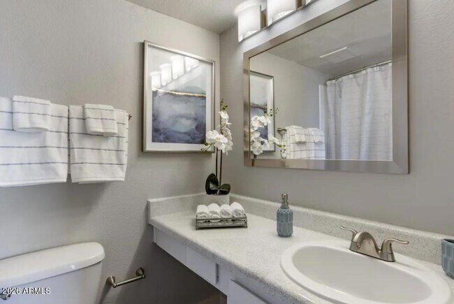 Foto del edificio - 17031 N 11th Ave