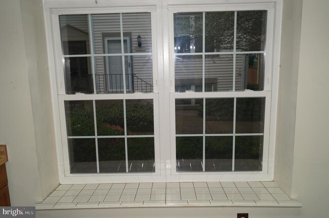 Foto del edificio - 5884 Bridgetown Ct