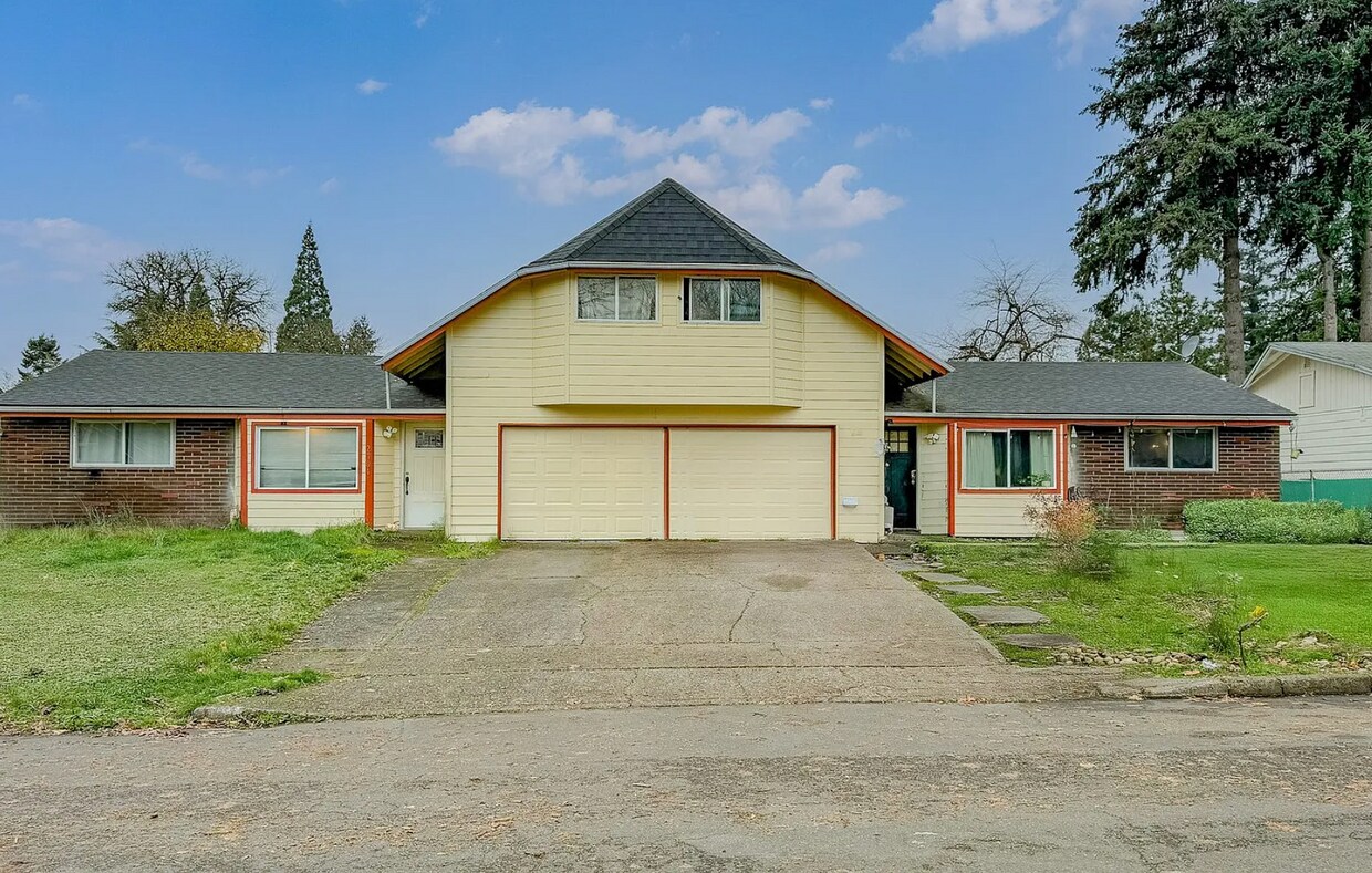 Foto principal - 2706 NE 84th Ave