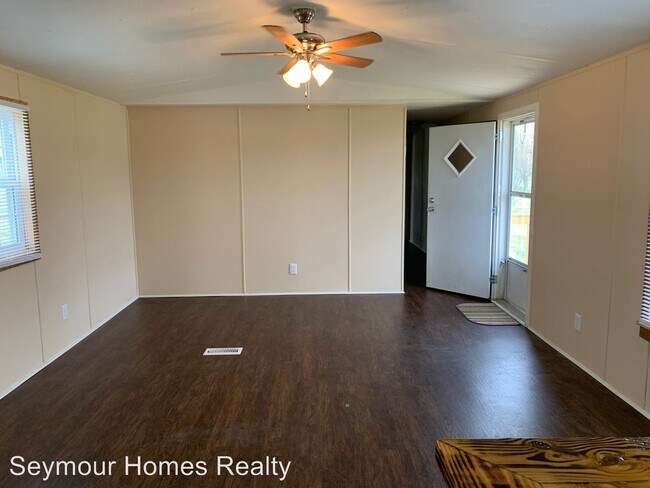 Building Photo - 3 br, 2 bath House - 1556 Hinnant Road