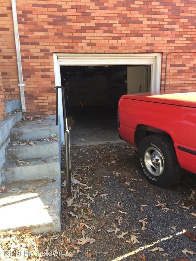 Foto del edificio - 3 br, 2 bath House - 1308 West St. Louis