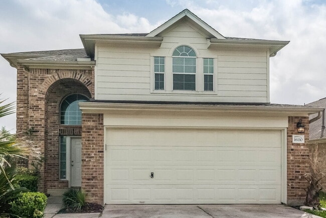 Building Photo - 16110 Marcelia Dr