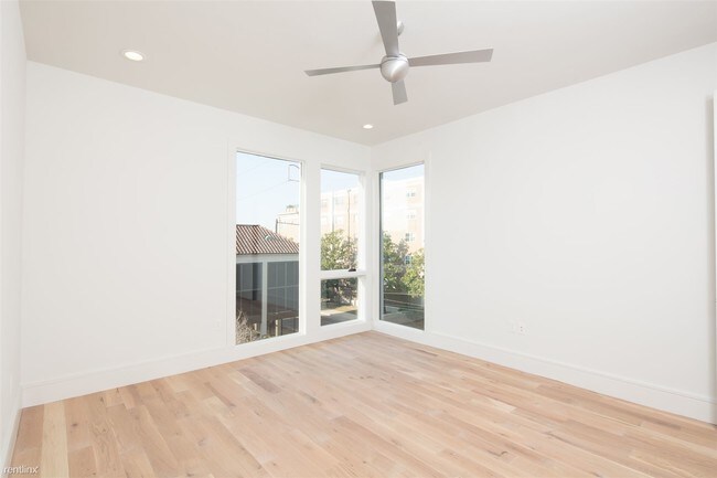 Foto del edificio - 1530 Felicity St