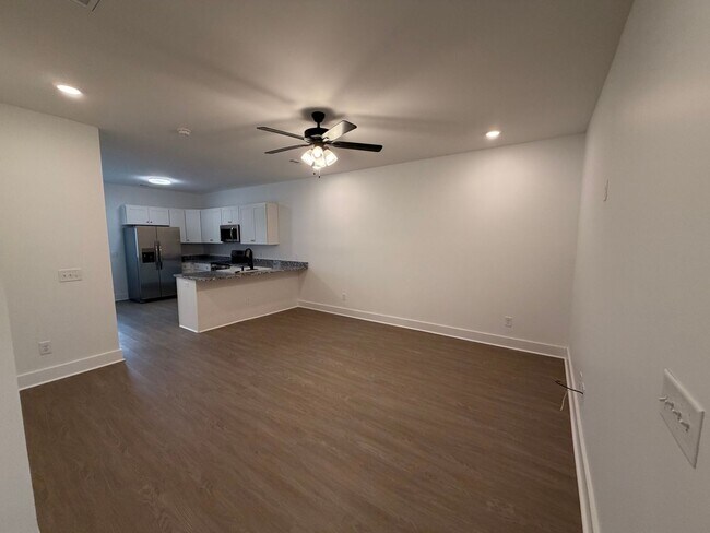 Foto del edificio - New Build 3 Bed 2.5 Bath Townhome in Shelbyville with a Move in Special