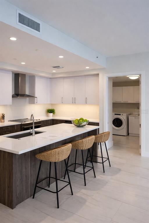 Building Photo - 275 1st Ave S