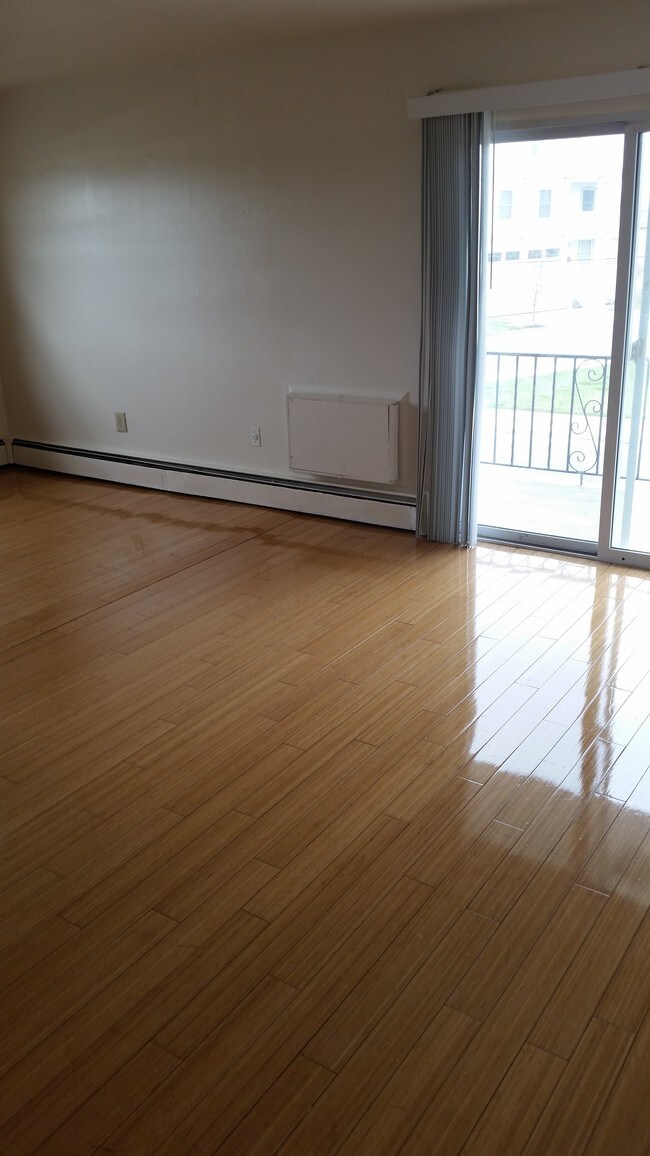 Atlantic Venice Park Apartments in Atlantic City, NJ