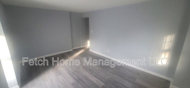 Foto del edificio - 3 N Main St