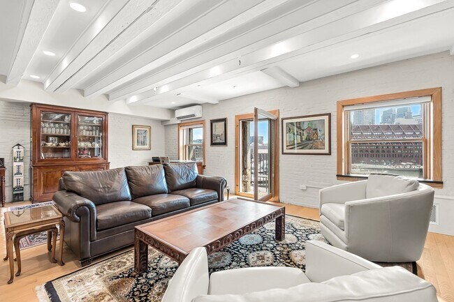 Foto del edificio - 51 Commercial Wharf W