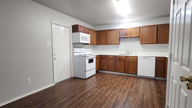 Foto del edificio - 3416 Poplar Springs Ln
