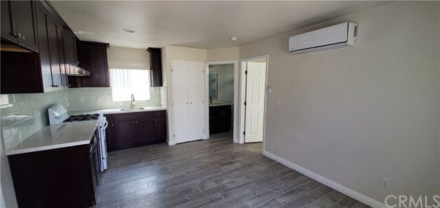 Building Photo - 18487 Del Bonita St